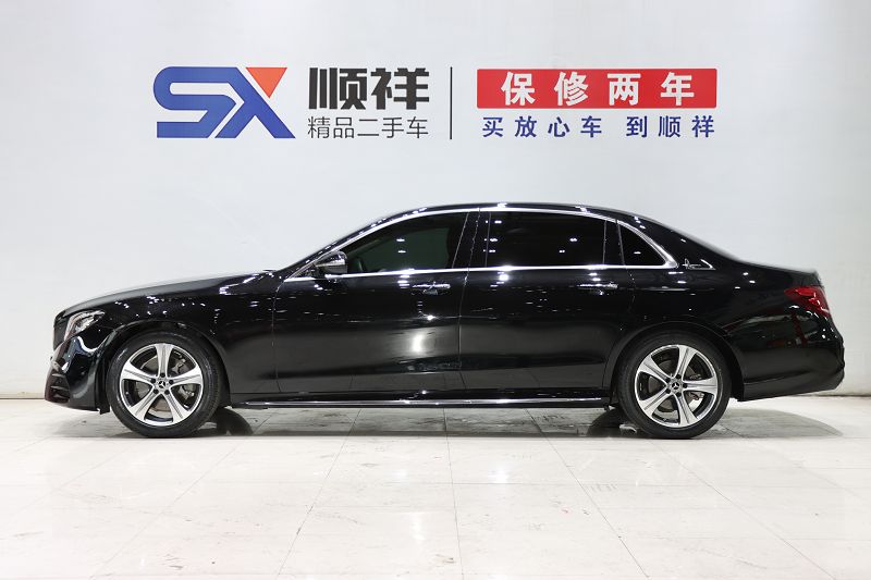 奔驰E级 2019款 E 260 L 运动型