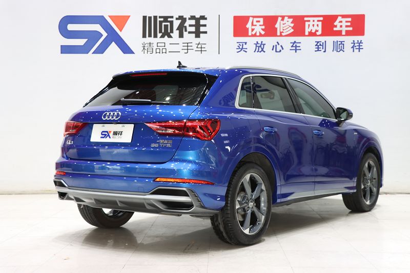 奥迪Q3 2020款 35 TFSI 时尚动感型