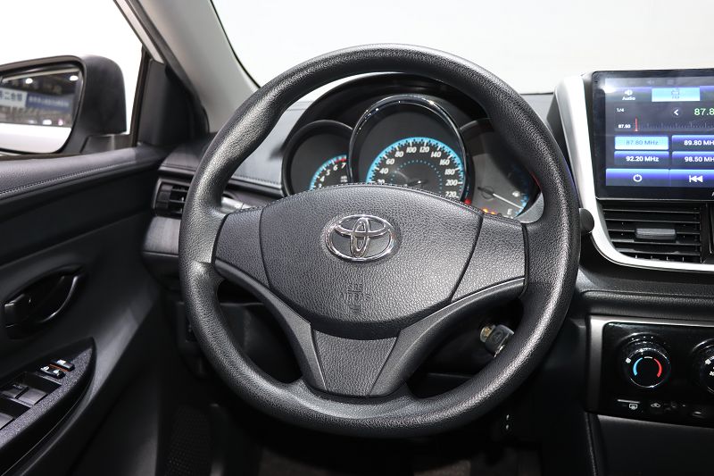 丰田 YARiS L 致炫 2019款 1.5E CVT魅动版 国VI