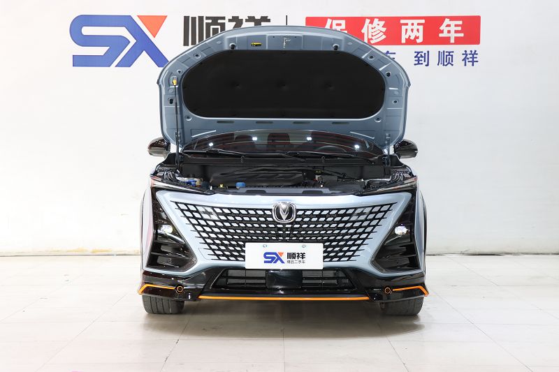 长安UNI-T 2022款 1.5T 运动版 尊贵型