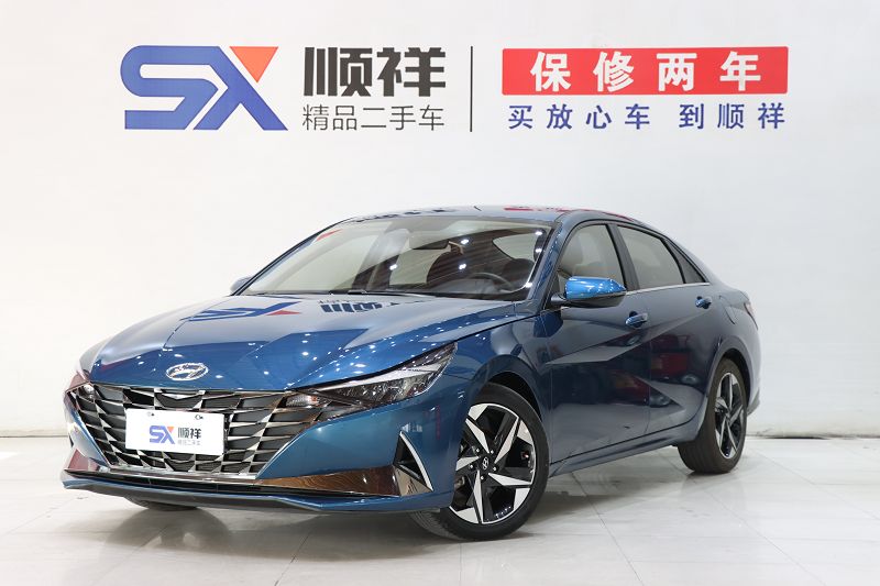 现代 伊兰特 2022款 1.5L CVT LUX尊贵版 国VI