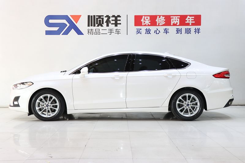 福特 蒙迪欧 2020款 EcoBoost 180 时尚型