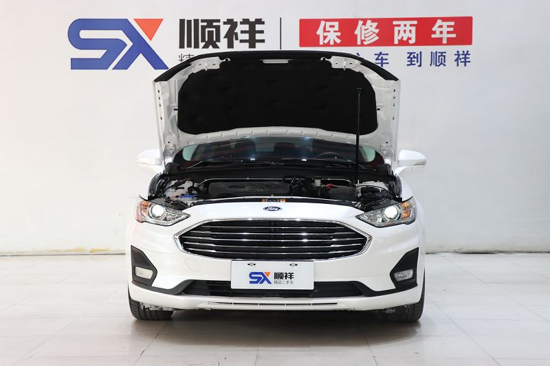 福特 蒙迪欧 2020款 EcoBoost 180 时尚型