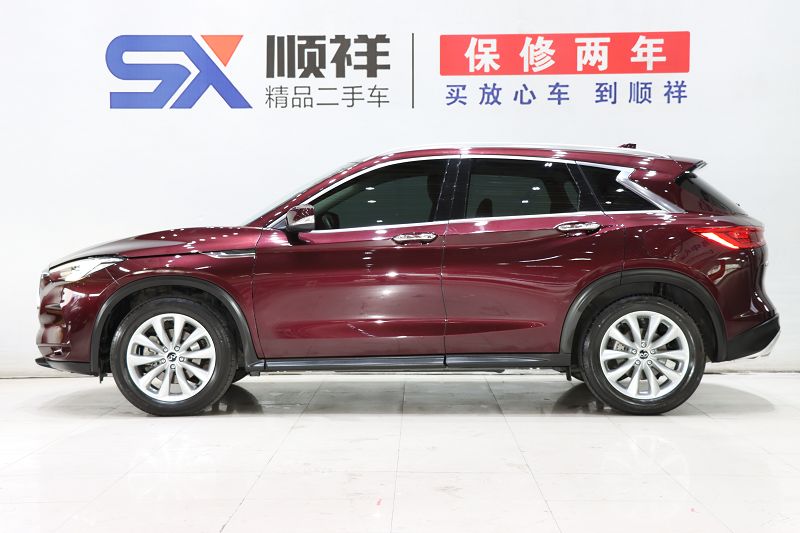 英菲尼迪QX50 2018款 2.0T 两驱时尚版