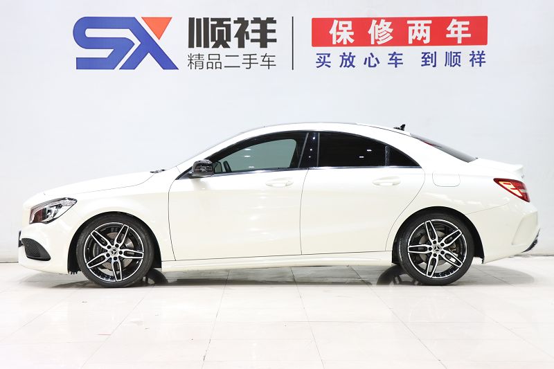 奔驰CLA级 2017款 CLA 220 4MATIC