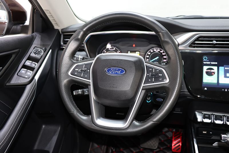 福特 领界 2019款 EcoBoost 145 CVT铂领型 国VI