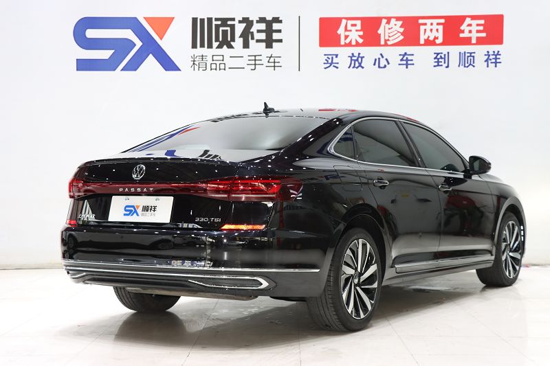 大众 帕萨特 2022款 330TSI 精英版