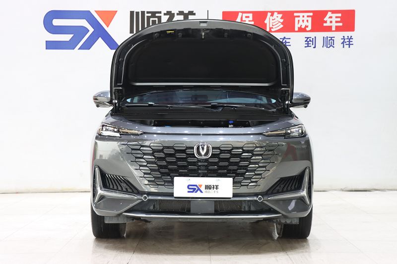 长安UNI-K 2021款 2.0T 尊贵型