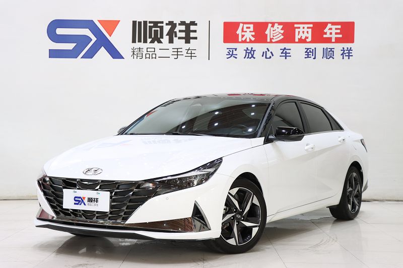 现代 伊兰特 2021款 1.5L CVT LUX尊贵版