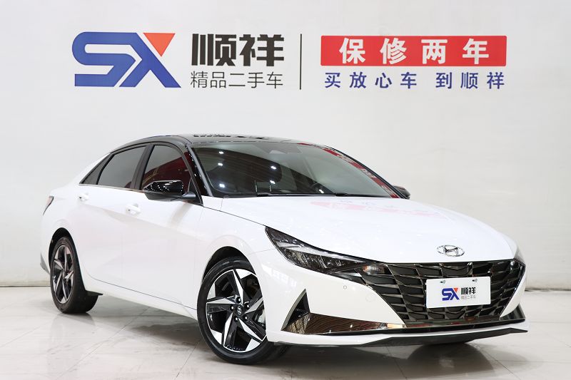 现代 伊兰特 2021款 1.5L CVT LUX尊贵版