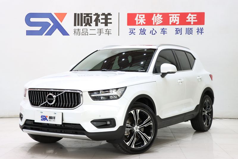 沃尔沃XC40 2021款 T4 四驱智远豪华版