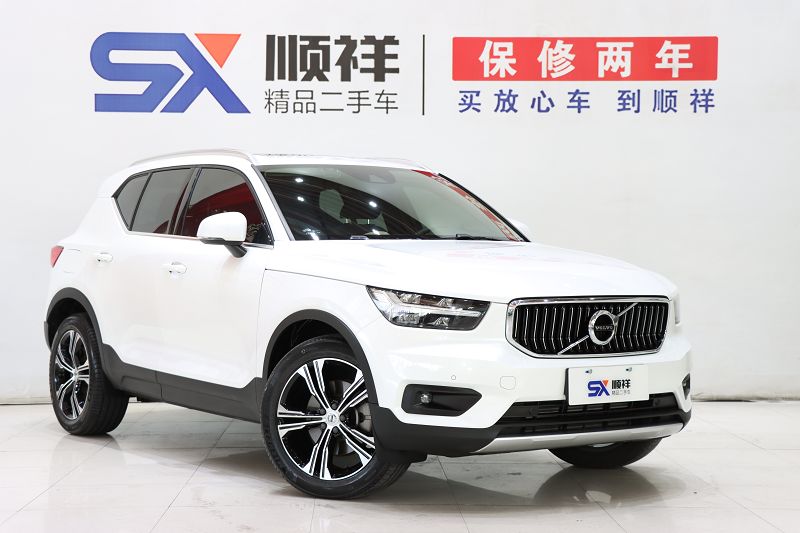 沃尔沃XC40 2021款 T4 四驱智远豪华版