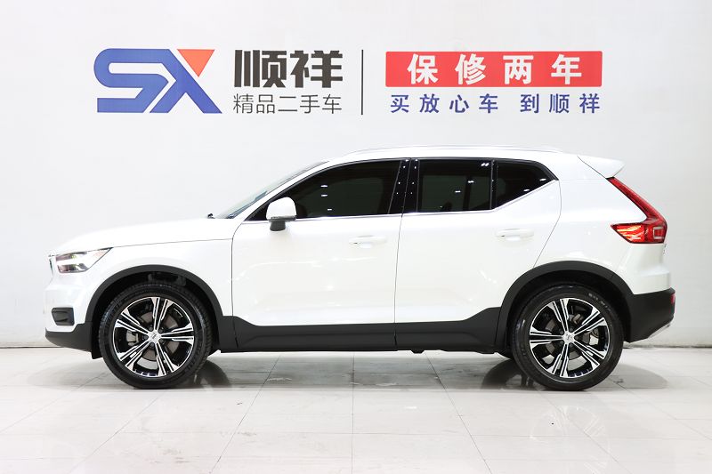 沃尔沃XC40 2021款 T4 四驱智远豪华版