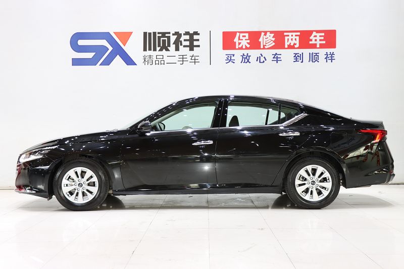 日产 天籁 2022款 2.0L XE 纯享版