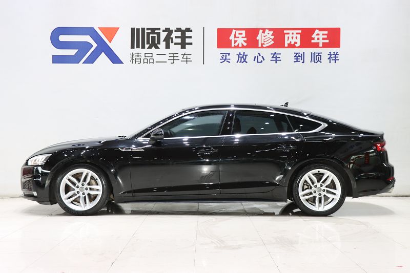 奥迪A5 2017款 Sportback 45 TFSI 时尚型