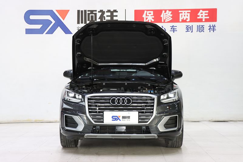 奥迪Q2L 2021款 35 TFSI 时尚致雅型