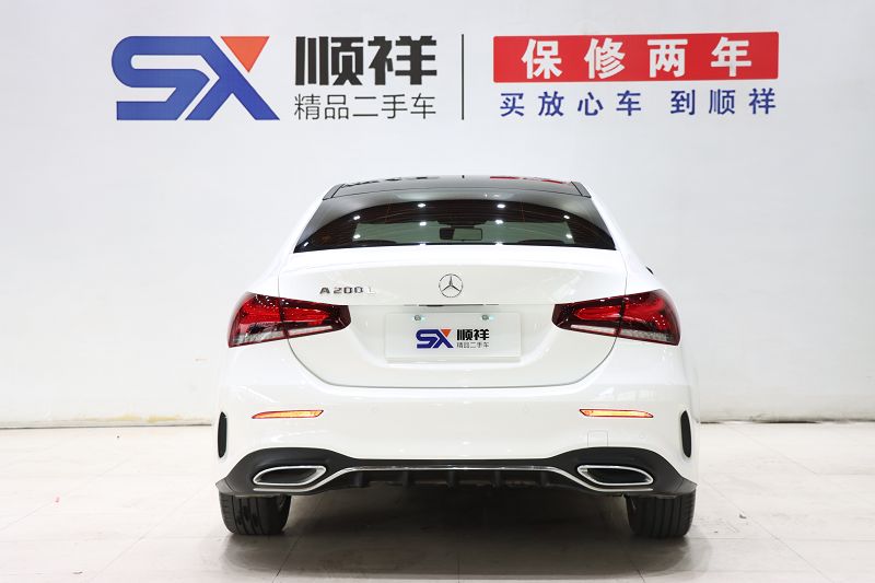 奔驰A级 2019款 改款 A 200 L 运动轿车