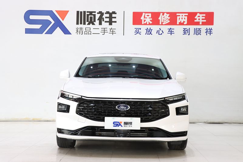 福特 蒙迪欧 2023款 EcoBoost 180 豪华型