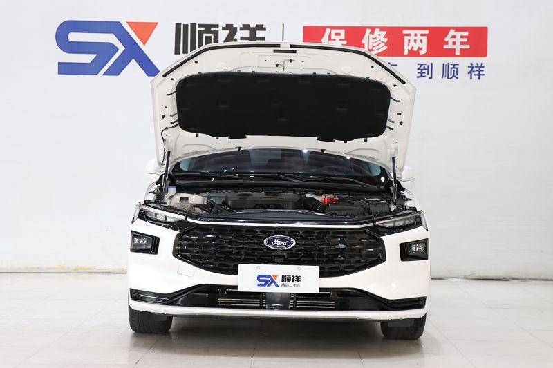 福特 蒙迪欧 2023款 EcoBoost 180 豪华型