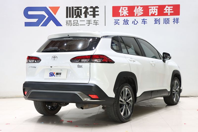 丰田 锋兰达 2022款 2.0L CVT豪华PLUS版