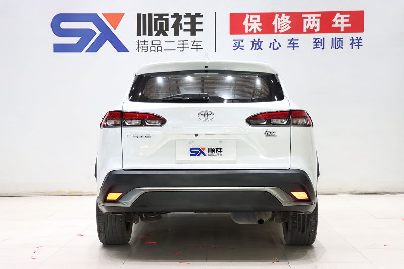 丰田 锋兰达 2022款 2.0L CVT豪华PLUS版