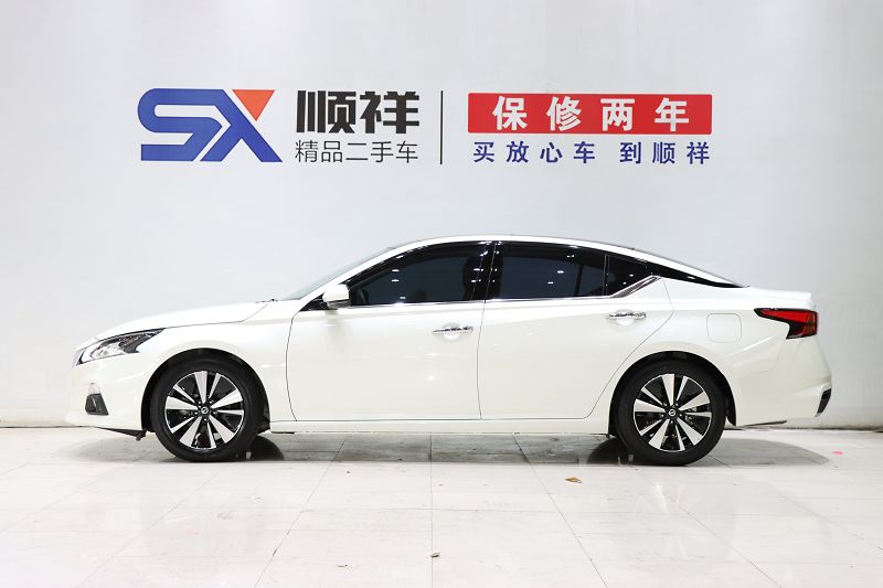 日产天籁 2021款 2.0L XL 舒适版