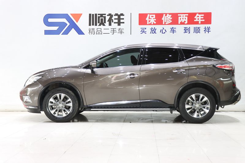 日产 楼兰 2021款 2.5L XE 两驱精英版 国VI