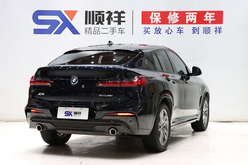 宝马X4 2021款 xDrive 25i M运动套装