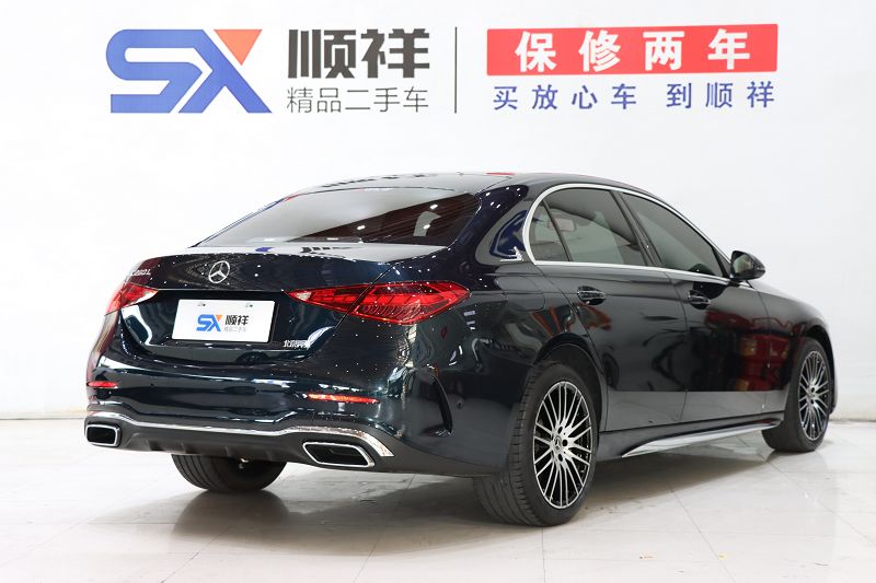 奔驰C级 2023款 C 260 L 运动版