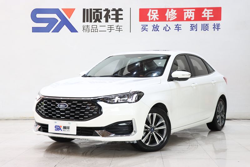 福特 福睿斯 2021款 1.5L 自动钻石版