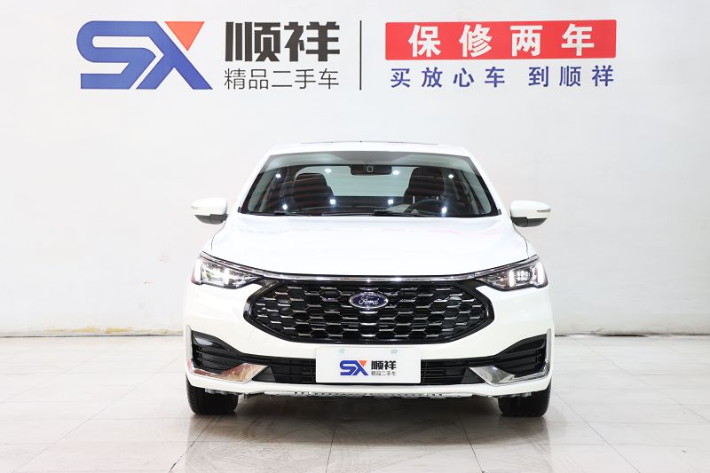 福特 福睿斯 2021款 1.5L 自动钻石版