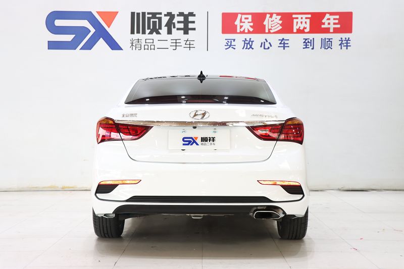 现代名图 2017款 1.8L 自动尊贵型DLX 国V