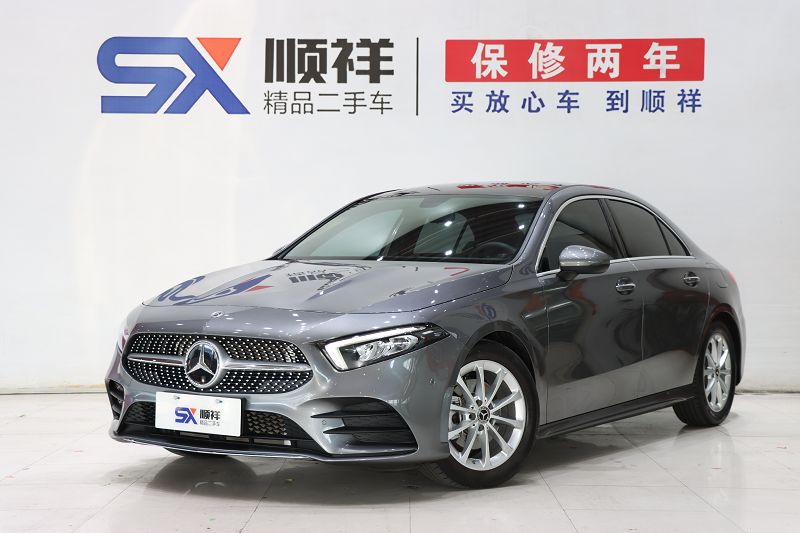 奔驰A级 2022款 A 200 L 运动轿车动感型