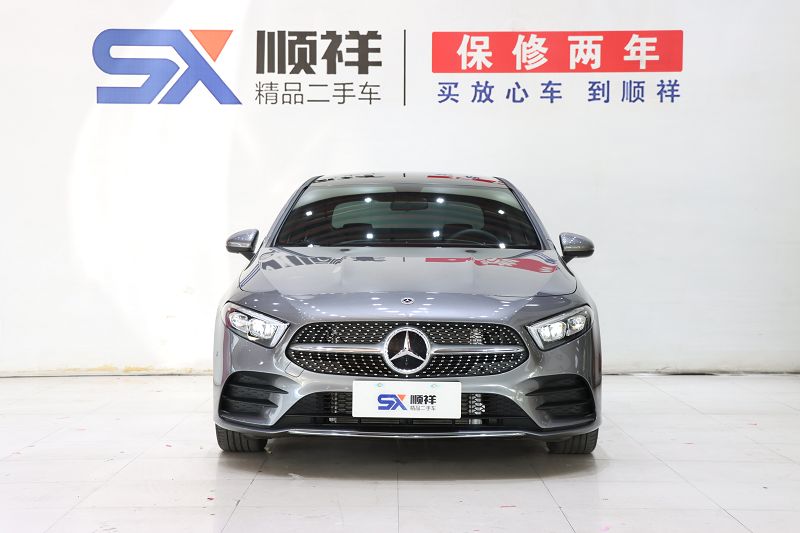 奔驰A级 2022款 A 200 L 运动轿车动感型