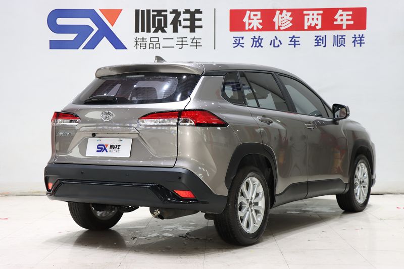 丰田 锋兰达 2022款 2.0L CVT领先版