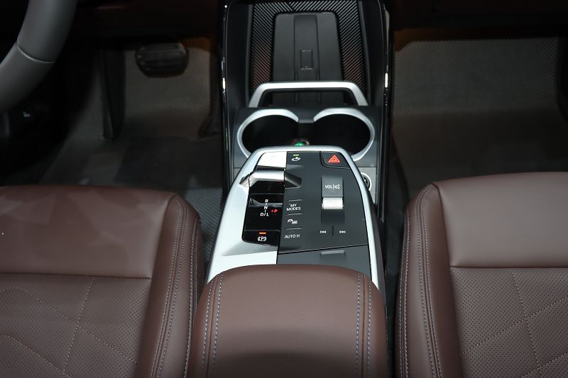 宝马X1 2023款 sDrive25Li M运动套装