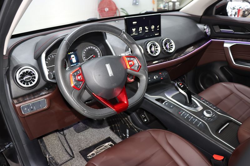 魏牌 VV5 2019款 1.5T 两驱颜先锋