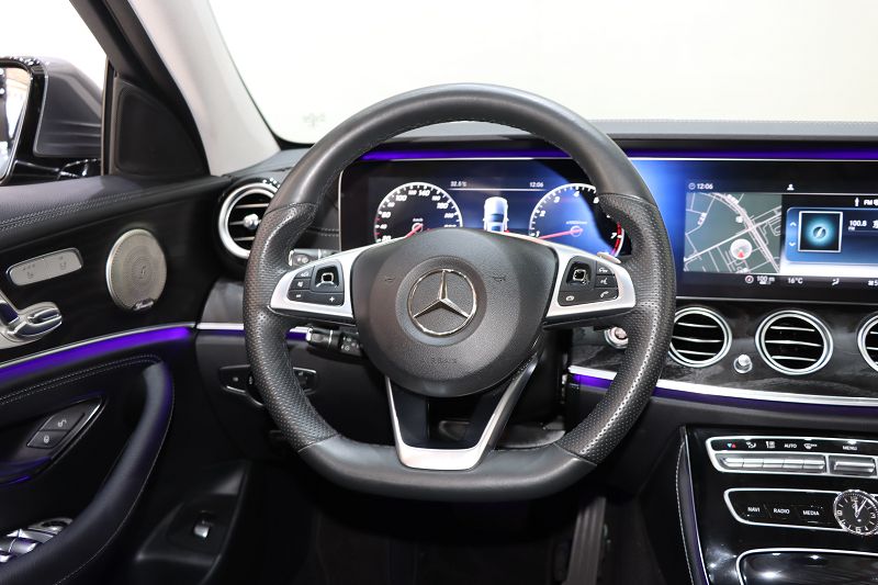 奔驰E级 2016款 E 300 L 运动豪华型