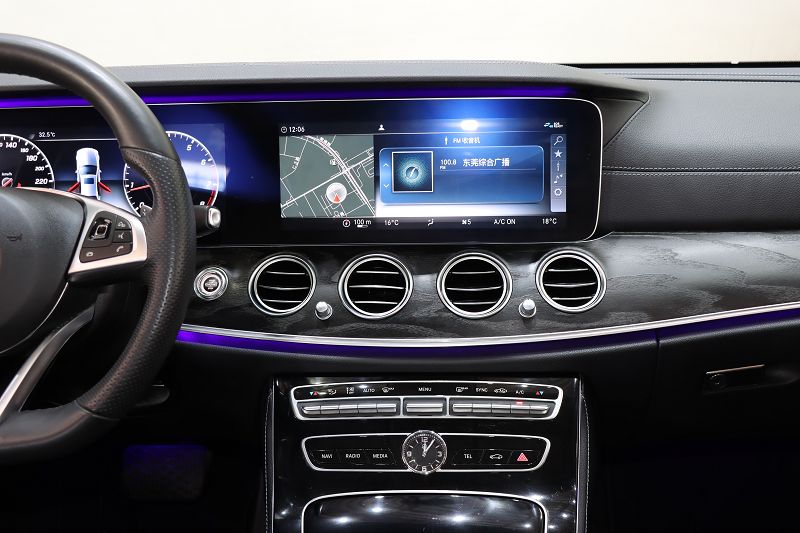 奔驰E级 2016款 E 300 L 运动豪华型