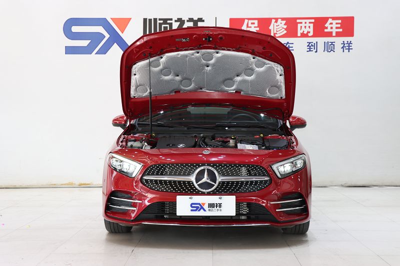 奔驰A级 2021款 A 200 L 运动轿车时尚型 国VI