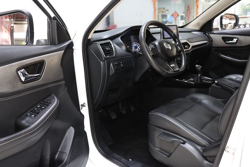 东风风光 风光S560 2018款 东风 1.8L 手动都市型 7座