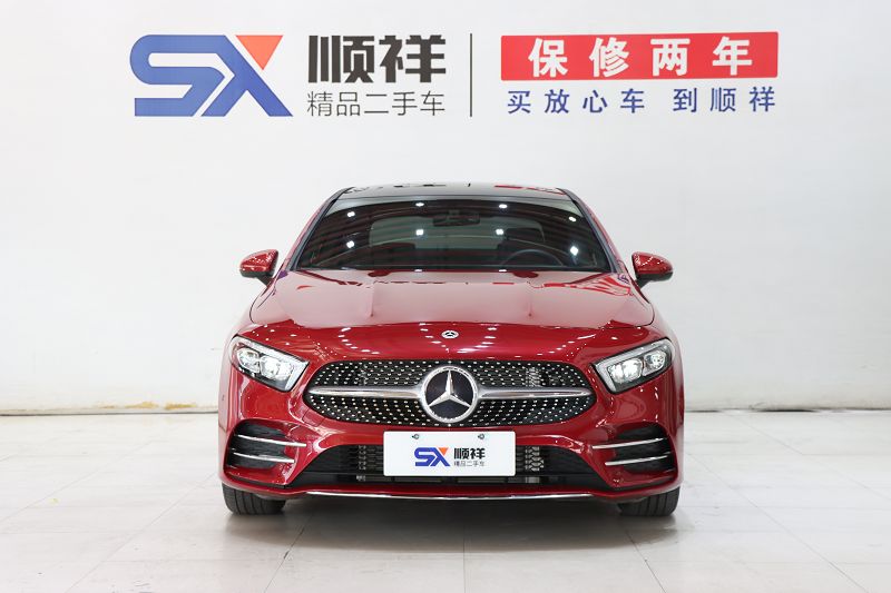 奔驰A级 2021款 A 200 L 运动轿车时尚型 国VI