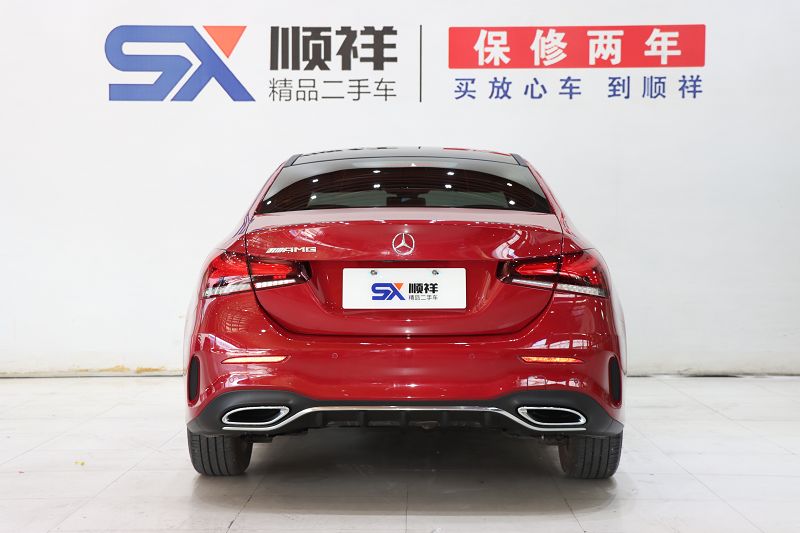 奔驰A级 2021款 A 200 L 运动轿车时尚型 国VI