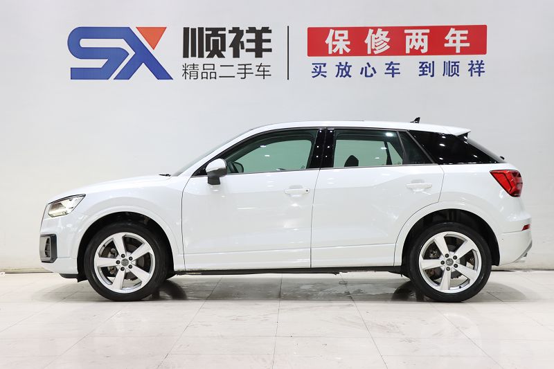 奥迪Q2L 2018款 35 TFSI 时尚致雅型 国VI