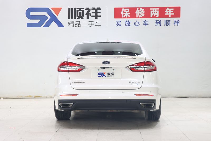 福特 蒙迪欧 2020款 EcoBoost 180 时尚型