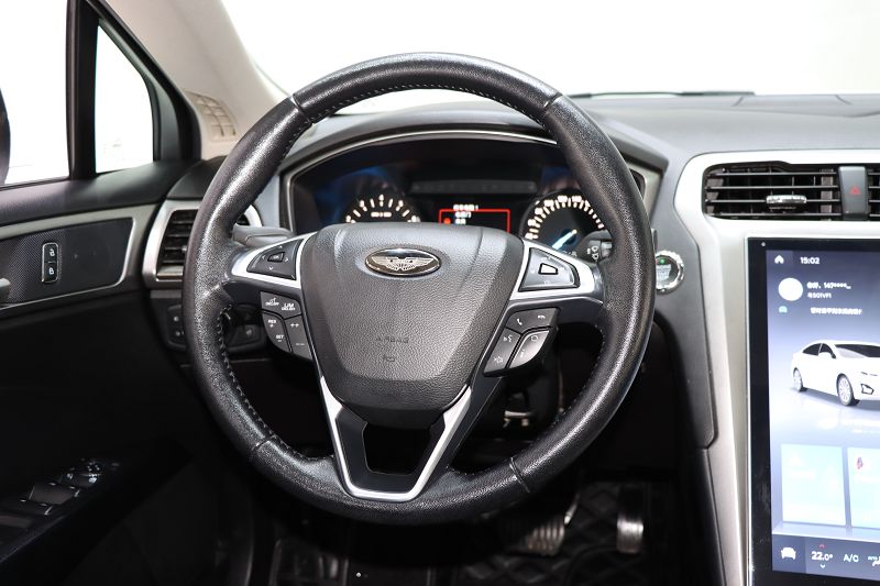 福特 蒙迪欧 2020款 EcoBoost 180 时尚型