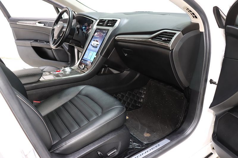 福特 蒙迪欧 2020款 EcoBoost 180 时尚型