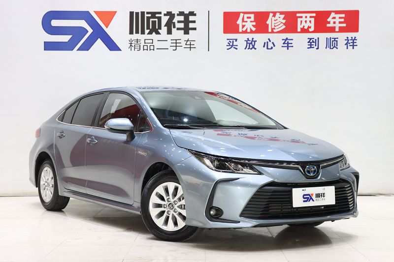 丰田 卡罗拉 2021款 双擎 1.8L E-CVT精英版