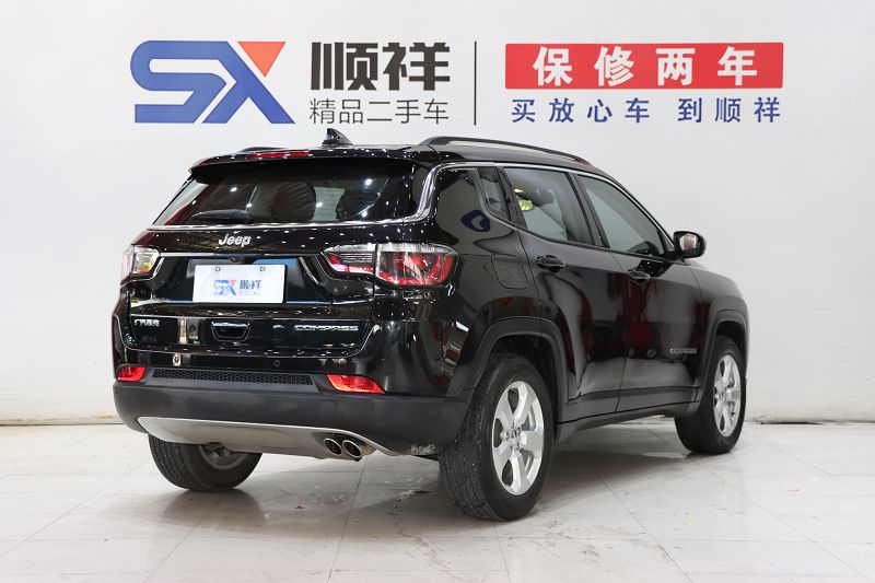 Jeep 指南者 2019款 220T 自动家享版