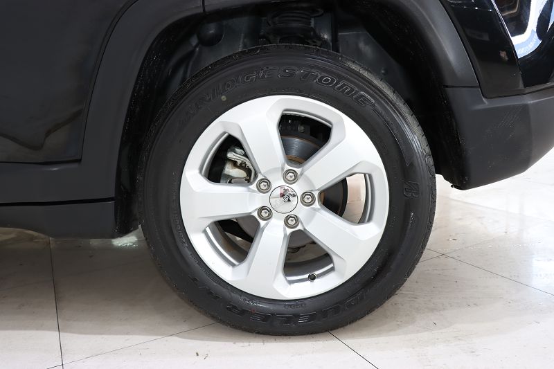 Jeep 指南者 2019款 220T 自动家享版